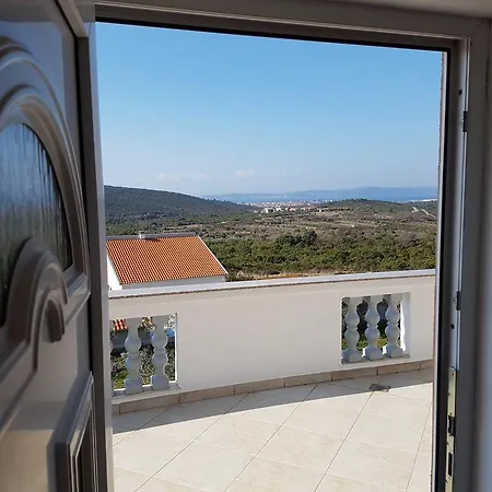 Apartamento Miro Debeljak